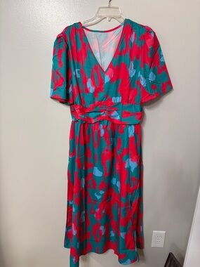 Vibrant Teal & Red Print V-Neck Midi Dress